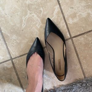 Massimo Dutti Black Leather Flats EU 39 US 8